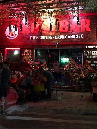 Rose Bar
