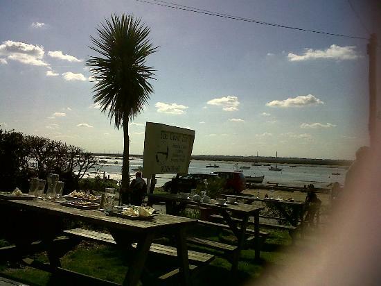 The Coast Inn