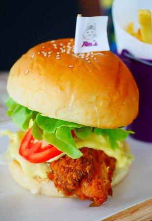 Pim's Bistro & Bakery