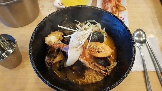 Yujae Deokui Mountain Yang Mountain Sam Seafood Ramen