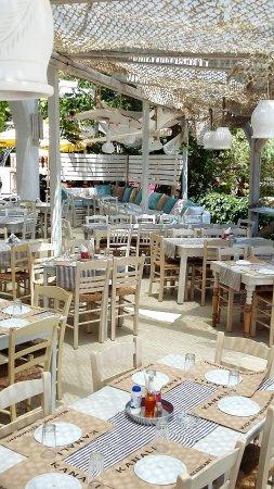 Kanali Beach Bar-Restaurant