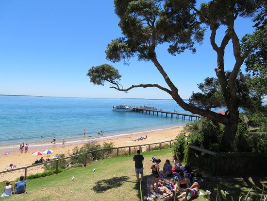 Cowes Beach