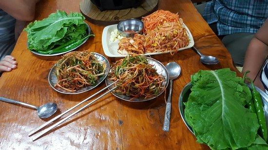 Yong-ee Restaurant