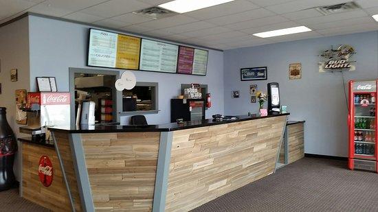Home Town Pizza
