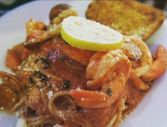 Garlic 'n lemon bistro