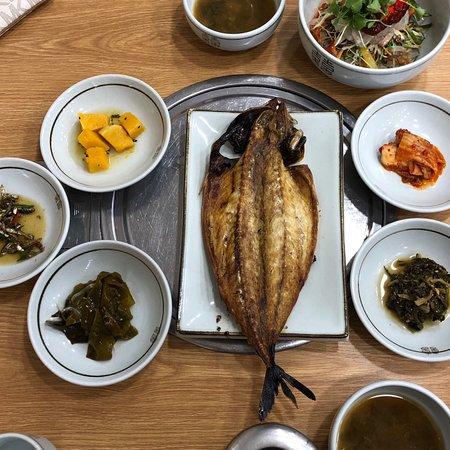 Giddong Tea Ne Sashimi Restaurant