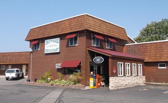 The Driftwood Motel Restaurant & Sports Bar