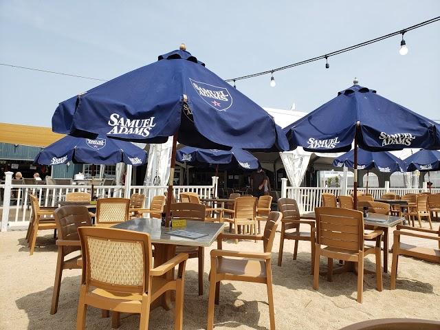 Paddy's Beach Club