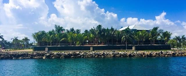 Square Grouper Tiki Bar Ft Pierce Inlet