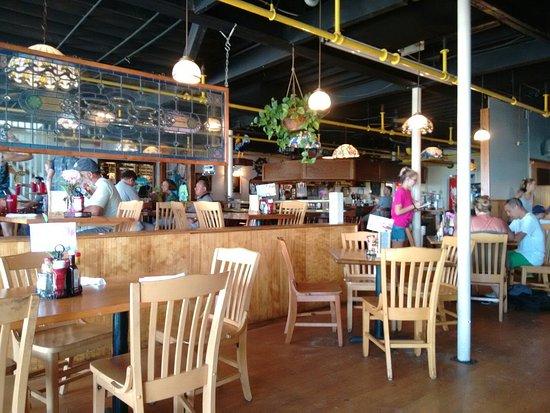 Spanky's Beachside