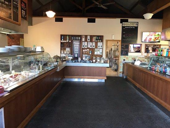 Gullivers Wine Bar & Eatery