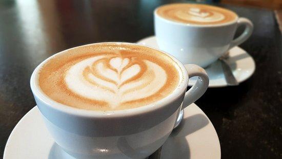Lavish Habit Cafe