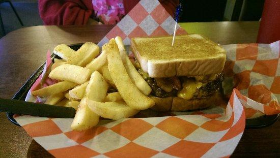 House of Burgers and Wings