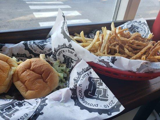 Harry's Bar & Burger