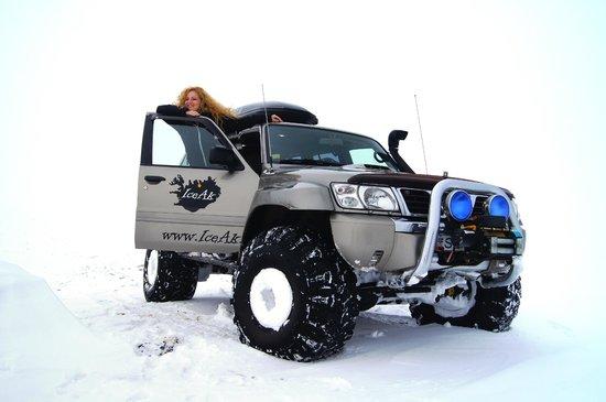IceAk - Super Jeep Tours