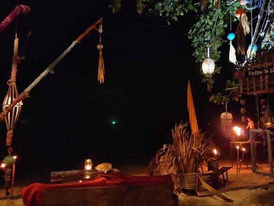 The Happy Vibe Bar