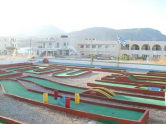 Fun Fun Mini Golf