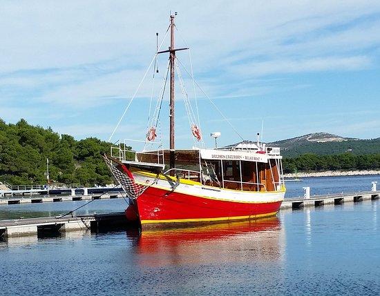 Hum Partyboat