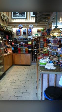 Ellie's Island Deli