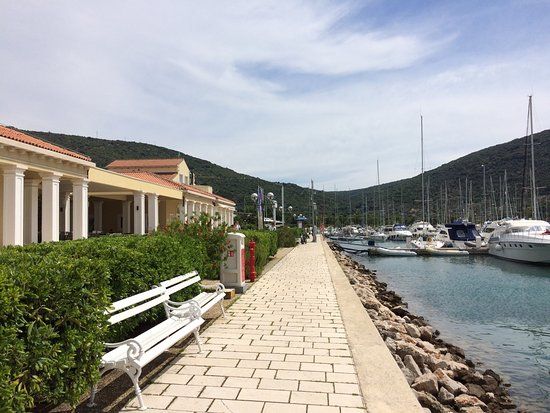 ACI Marina Cres