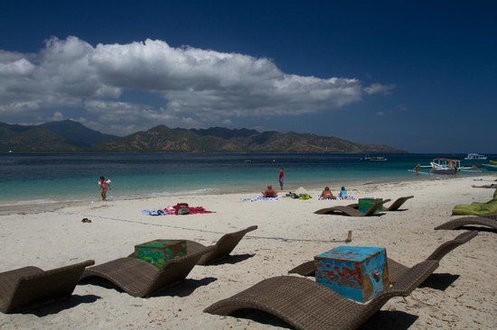 Ruby's @ The Beach Club