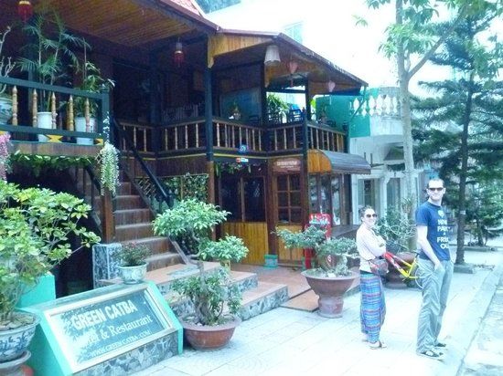 Green Catba Cafe