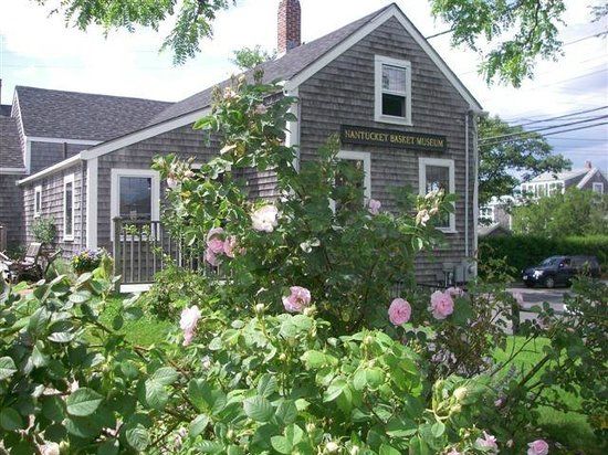 Nantucket Lightship Basket Museum