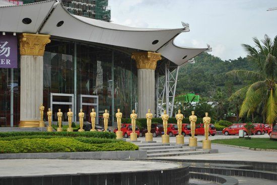 Sanya Beauty Crown Cultural Exhibition Center