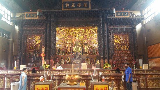 Tempel Loyang Tua Pek Kong