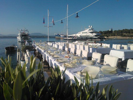 Liotrivi Restaurant Spetses