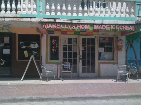 Manelly's